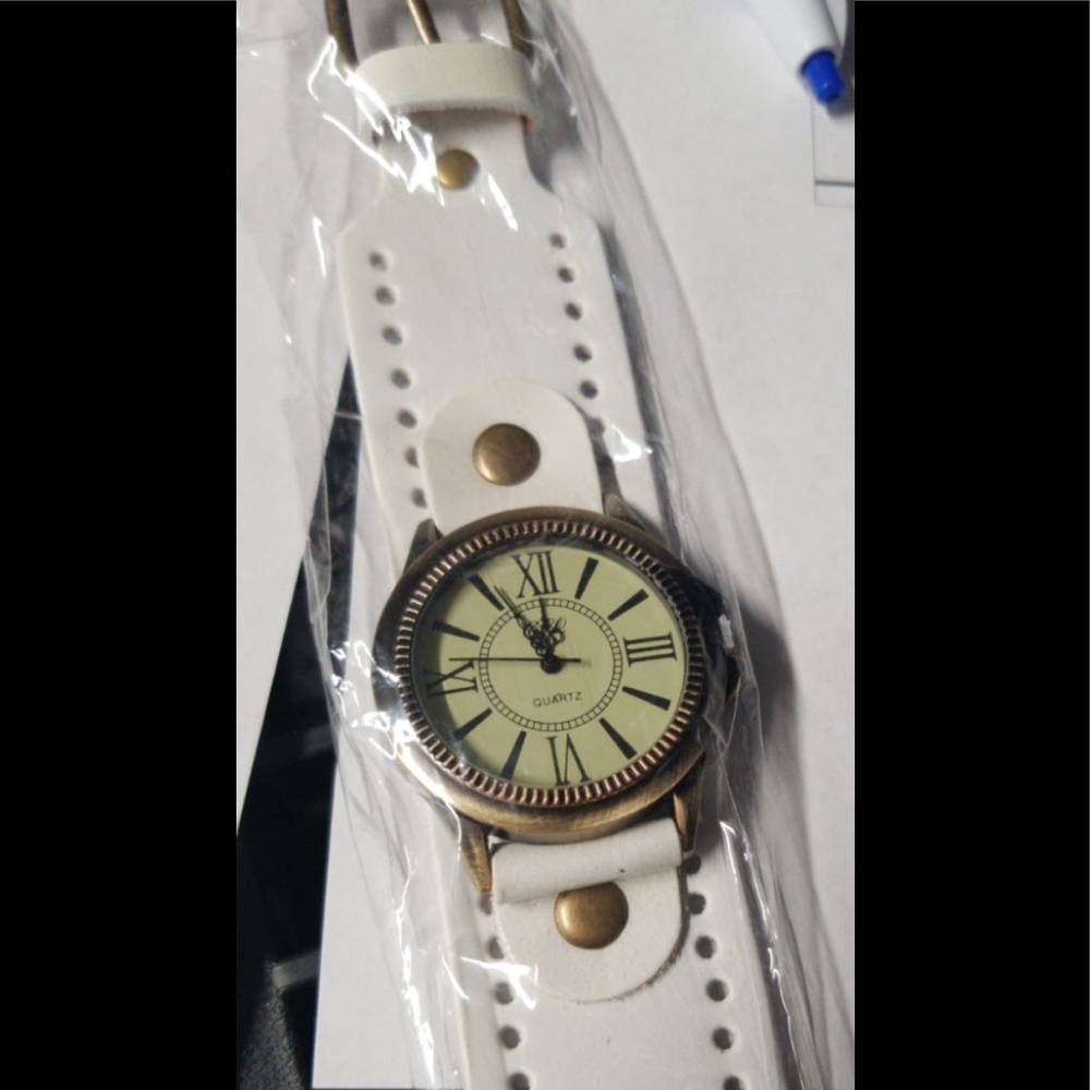 CCQ High Quality Vintage Leather Bracelet Watch An - Picture 6 of 7